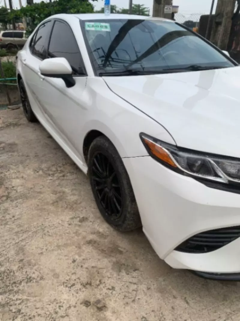 Toyota Camry   - 2020