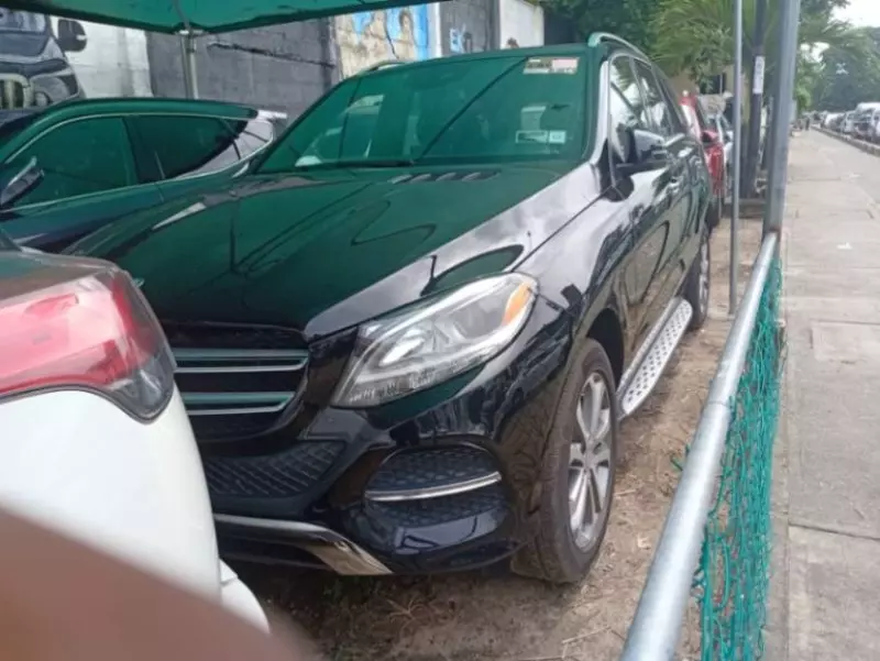 Mercedes-Benz GLE 350   - 2016
