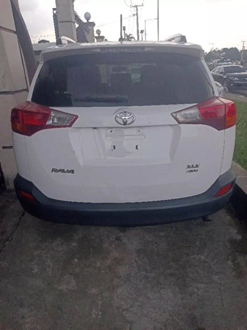 Toyota RAV4   - 2013