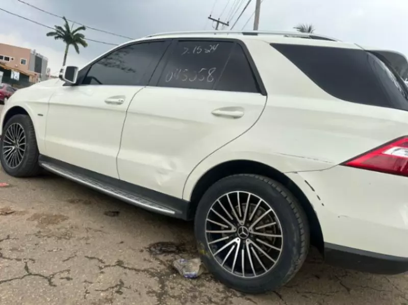 Mercedes-Benz ML 350