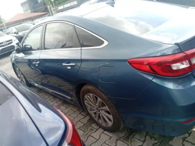 Hyundai Sonata - 2014