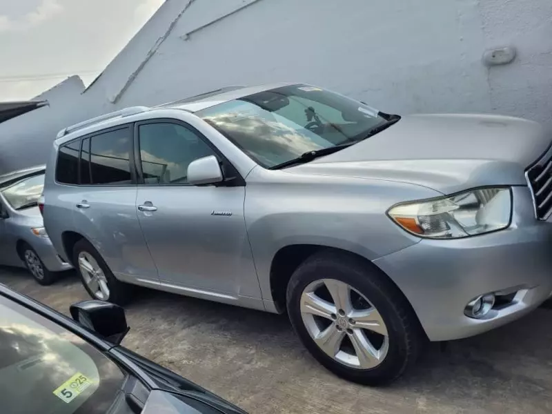 Toyota Highlander   - 2008