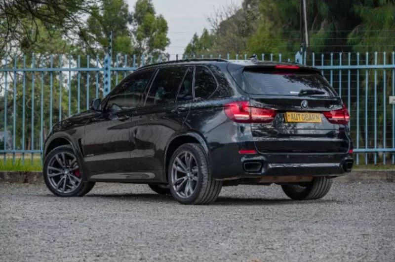 BMW X5   - 2017