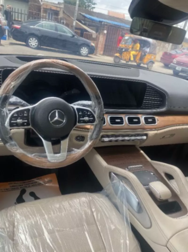 Mercedes-Benz GLE 350   - 2021