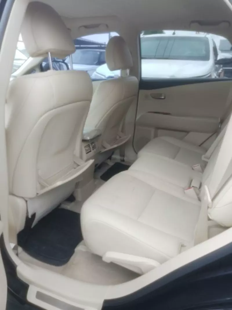 Lexus RX 350   - 2011