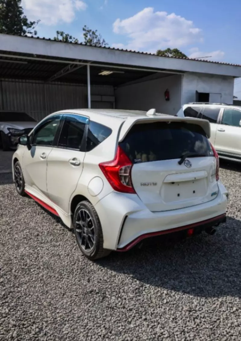 Nissan Note   - 2015