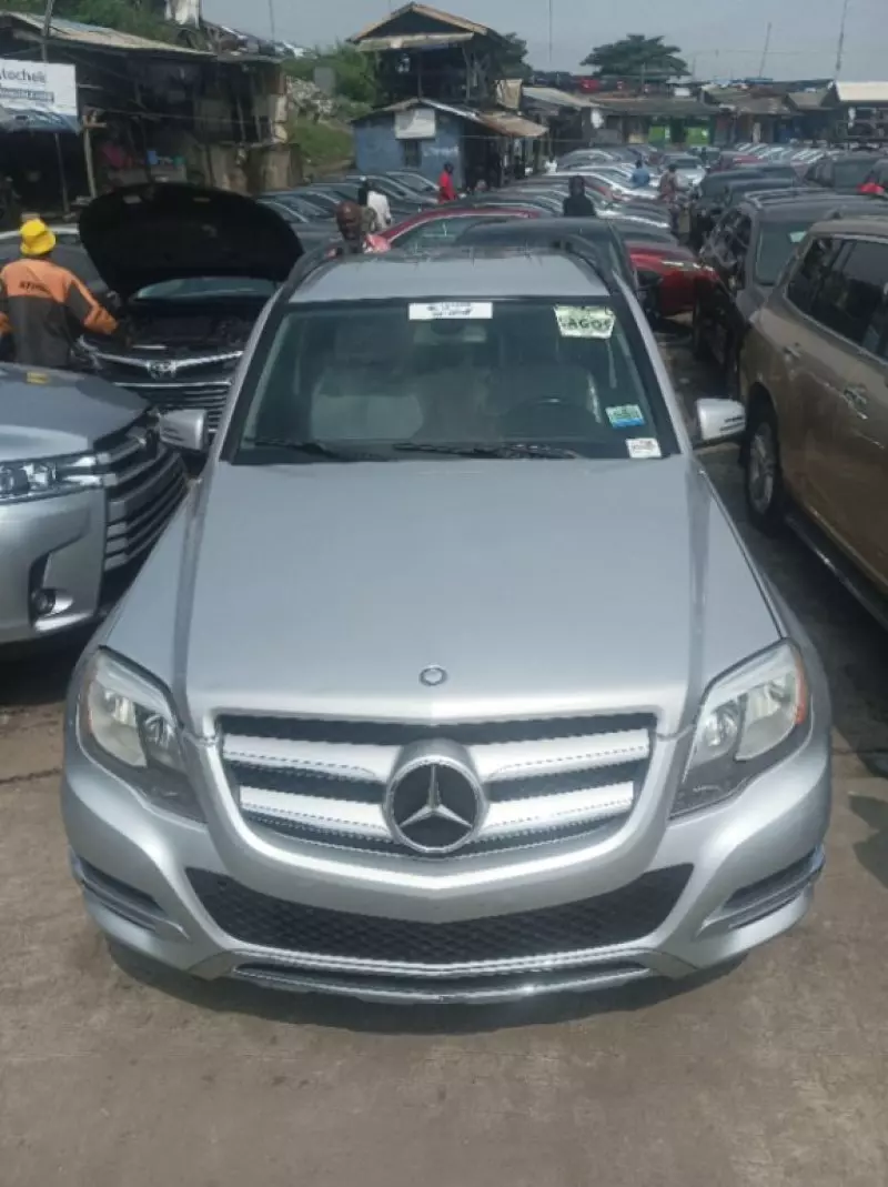 Mercedes-Benz GLK 350   - 2013