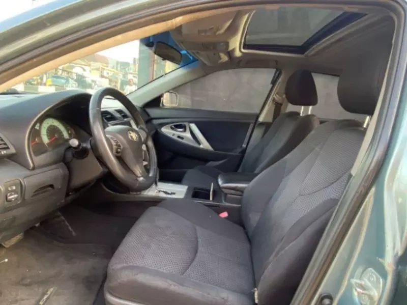 Toyota Camry   - 2008