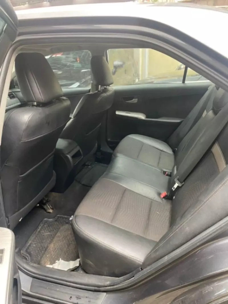 Toyota Camry   - 2012