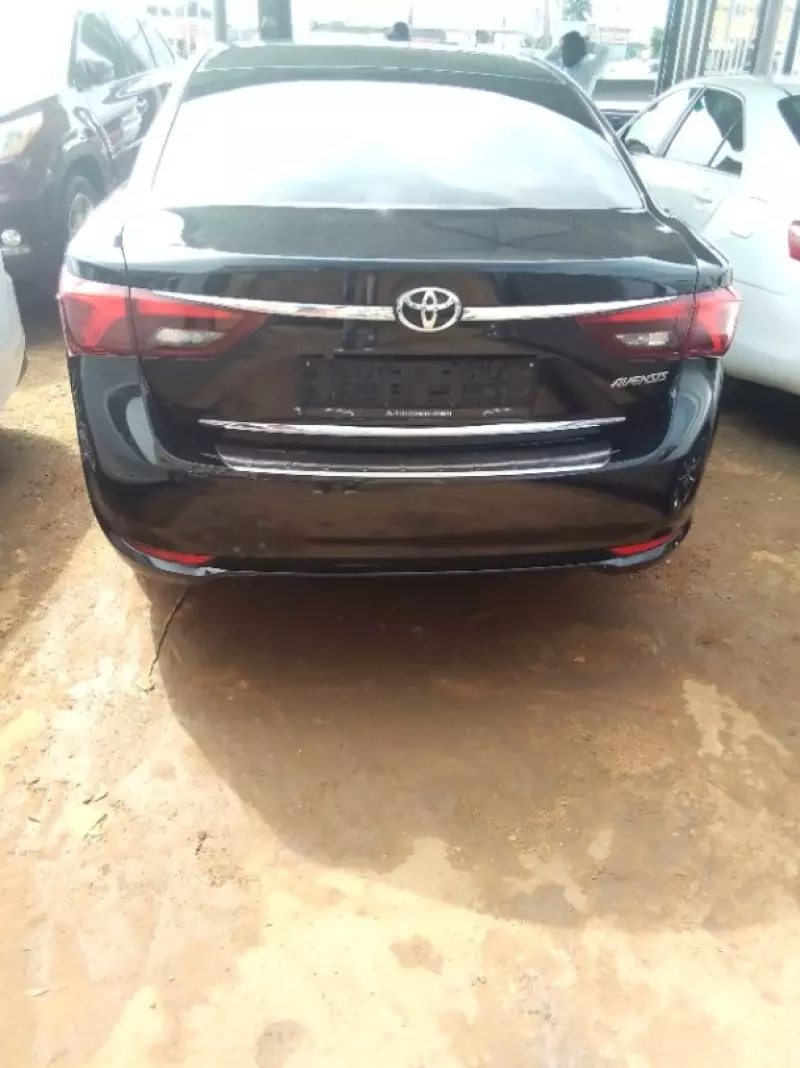 Toyota Avensis   - 2007