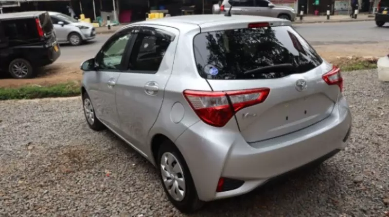 Toyota Vitz   - 2018