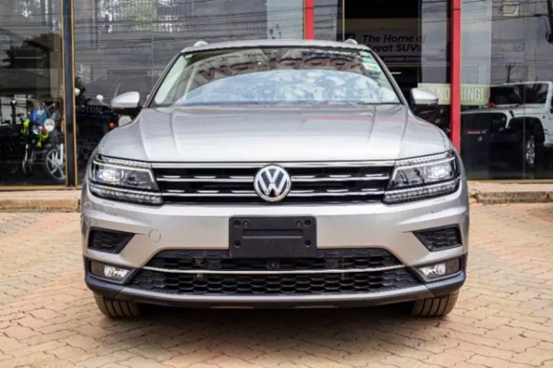 Volkswagen Tiguan   - 2018