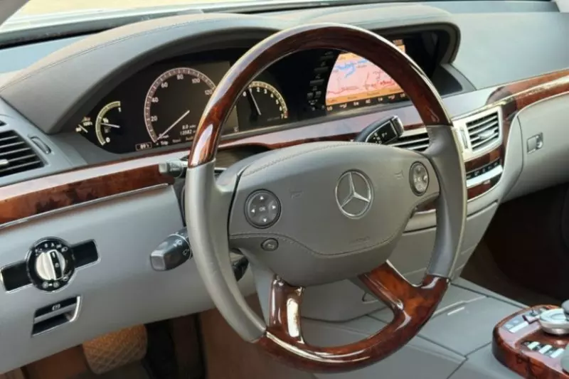 Mercedes-Benz S 550