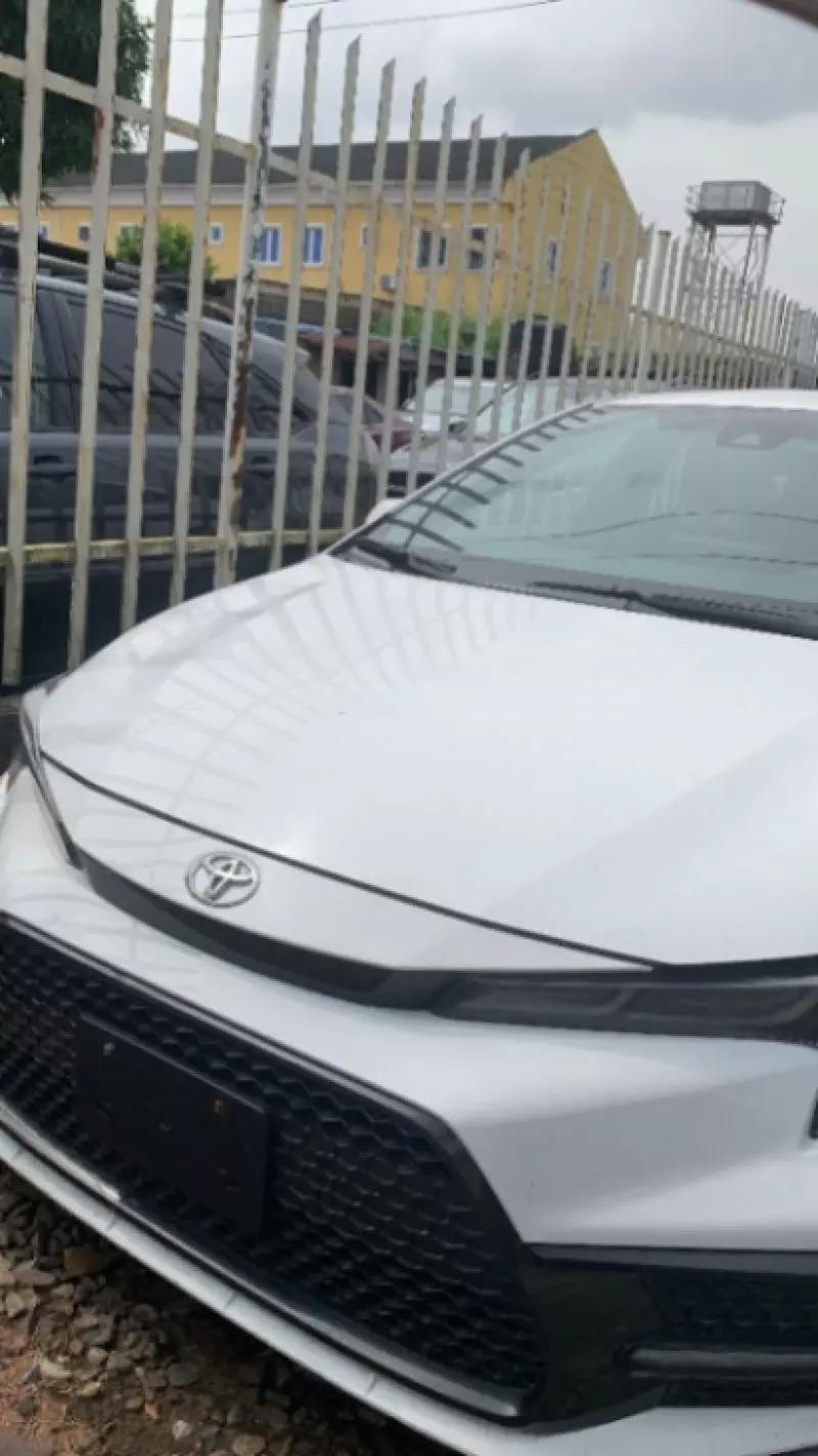 Toyota Land Cruiser GXR