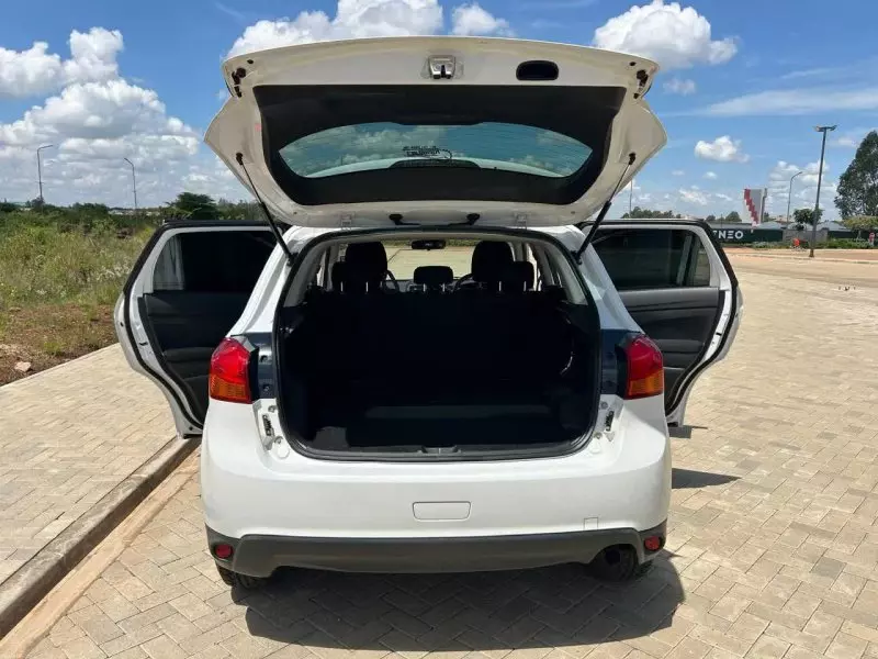 Mitsubishi RVR   - 2014