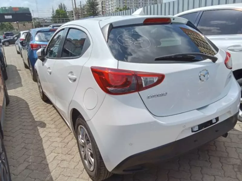 Mazda Demio   - 2018