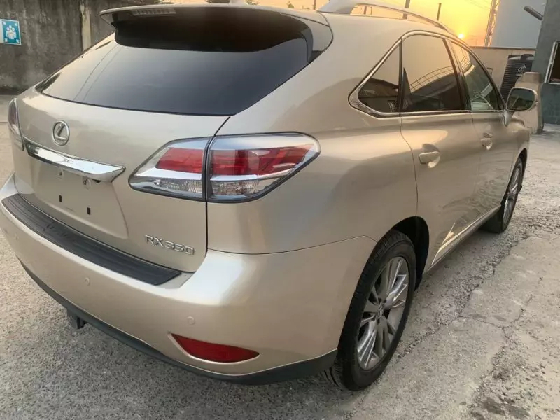 Toyota Lexus RX 350h   - 2014