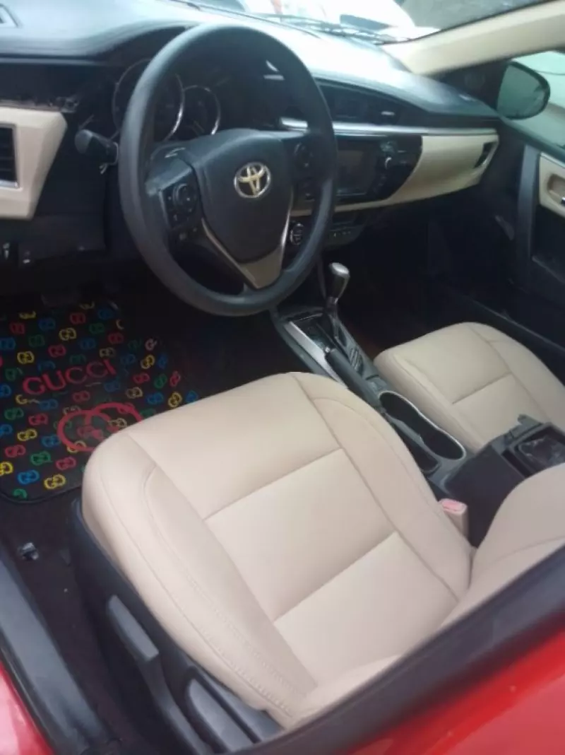 Toyota Corolla   - 2016