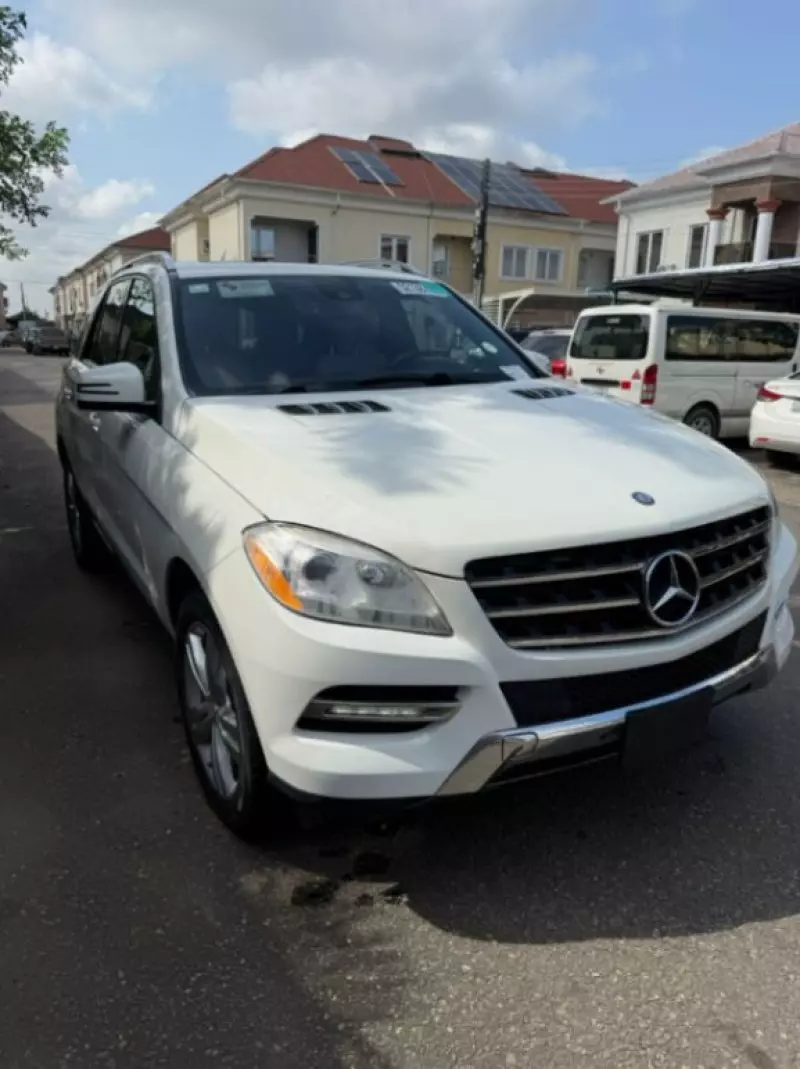 Mercedes-Benz ML 350   - 2012