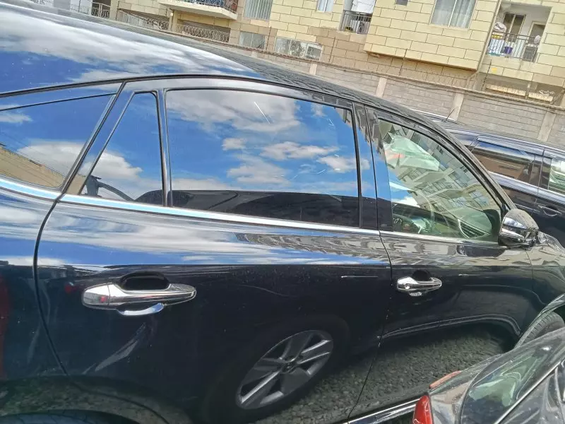 Toyota Harrier   - 2018