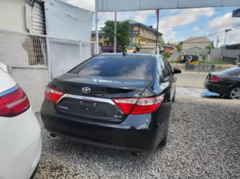 Toyota Camry   - 2015