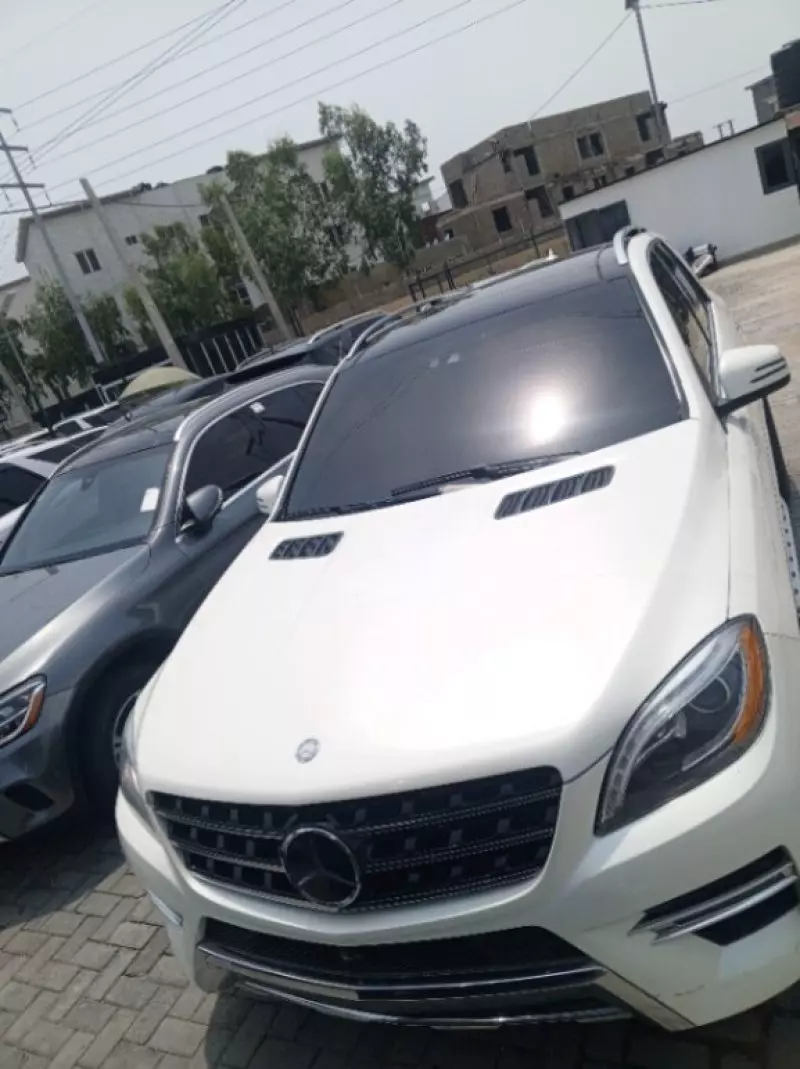 Mercedes-Benz ML-Class - 2015