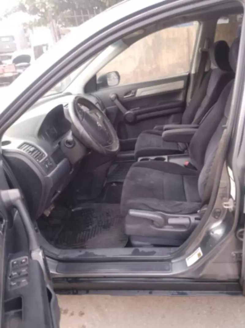 Honda CR-V   - 2010