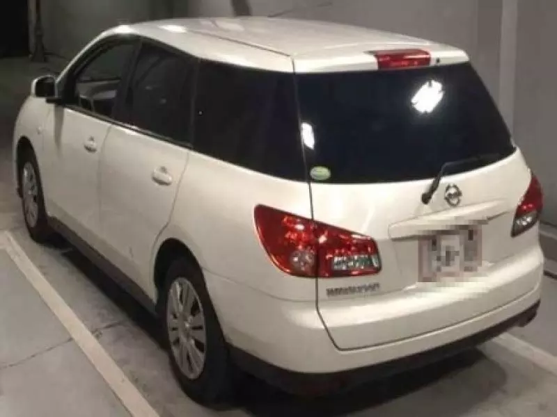 Nissan Wingroad    - 2016