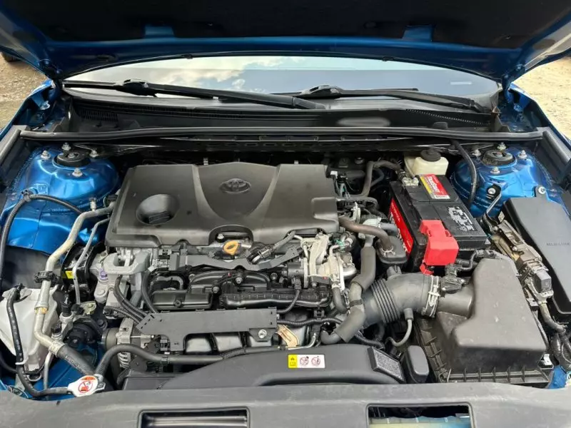 Toyota Camry   - 2018