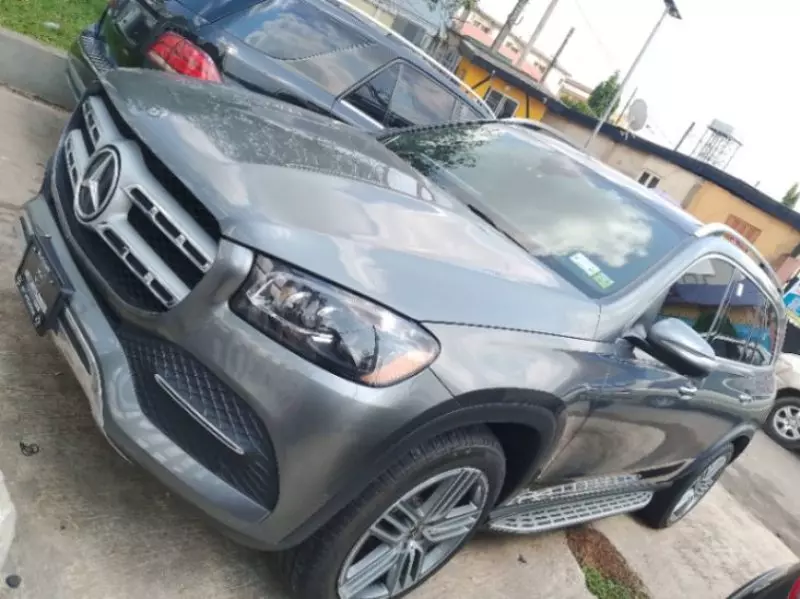 Mercedes-Benz GLS 450 - 2021