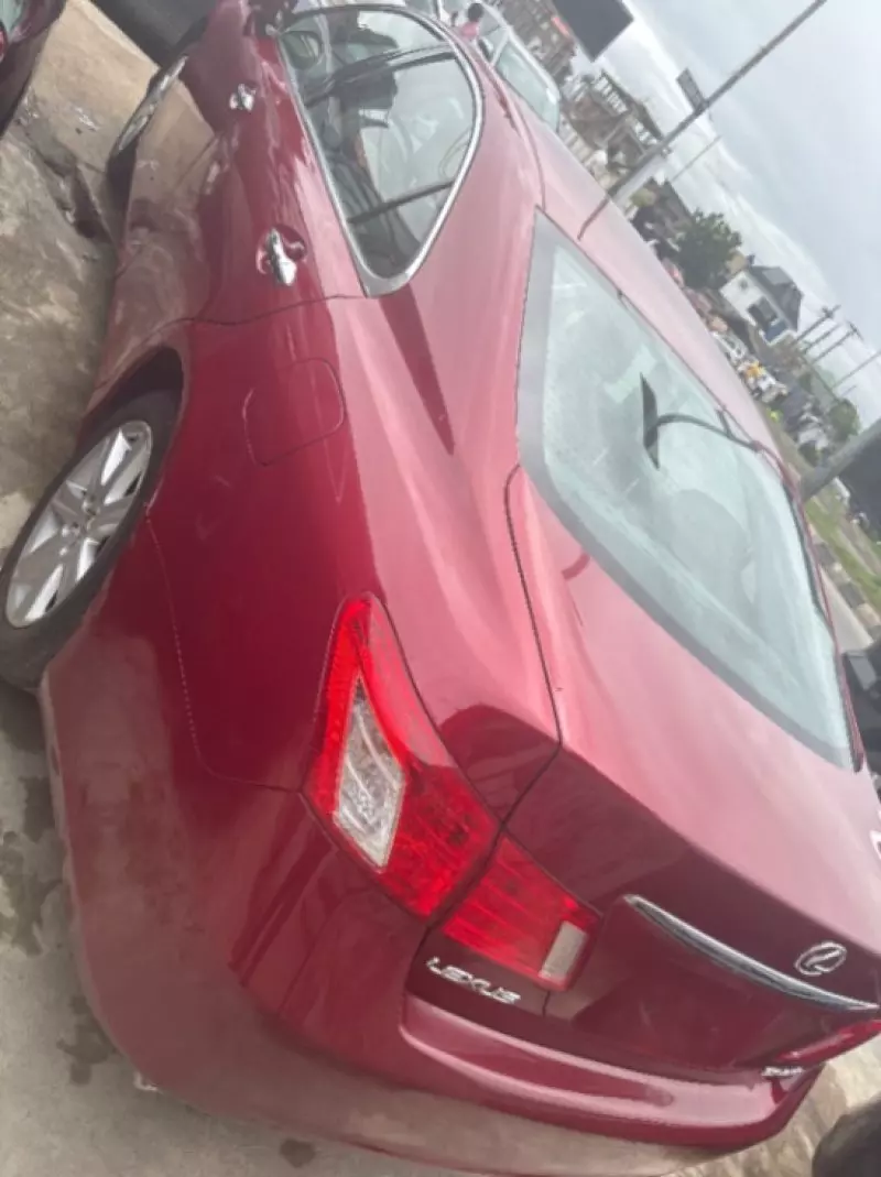 Lexus ES 350   - 2009