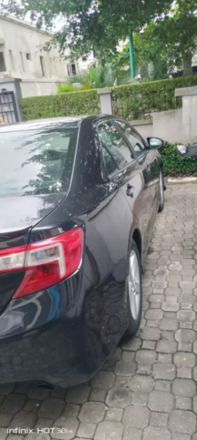 Toyota Camry   - 2014