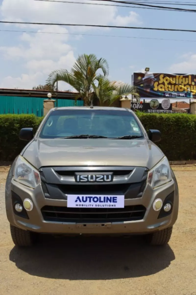 Toyota Hilux    - 2022