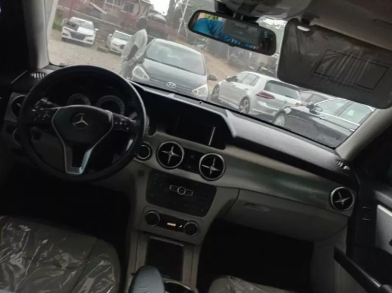Mercedes-Benz GLK 350   - 2015