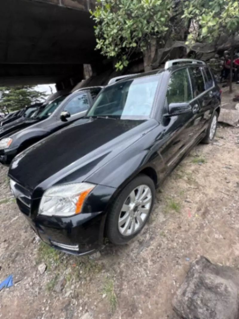 Mercedes-Benz GLK 350   - 2012