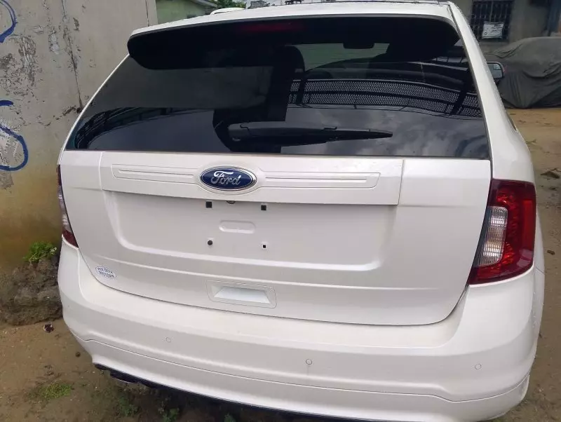 Ford Edge   - 2013