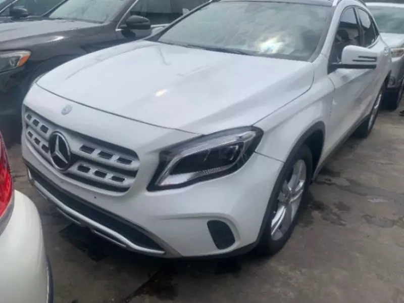 Mercedes-Benz GLA 250   - 2020