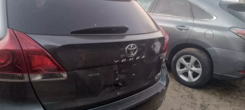 Toyota Venza   - 2014