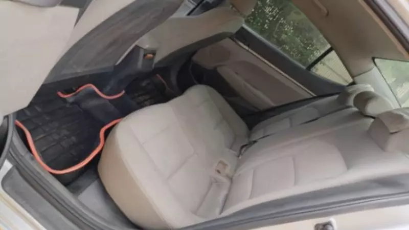 Hyundai Elantra   - 2017
