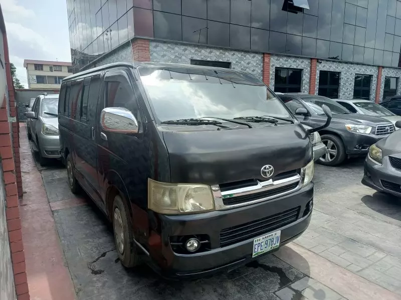 Toyota Hiace (High Roof)   - 2013