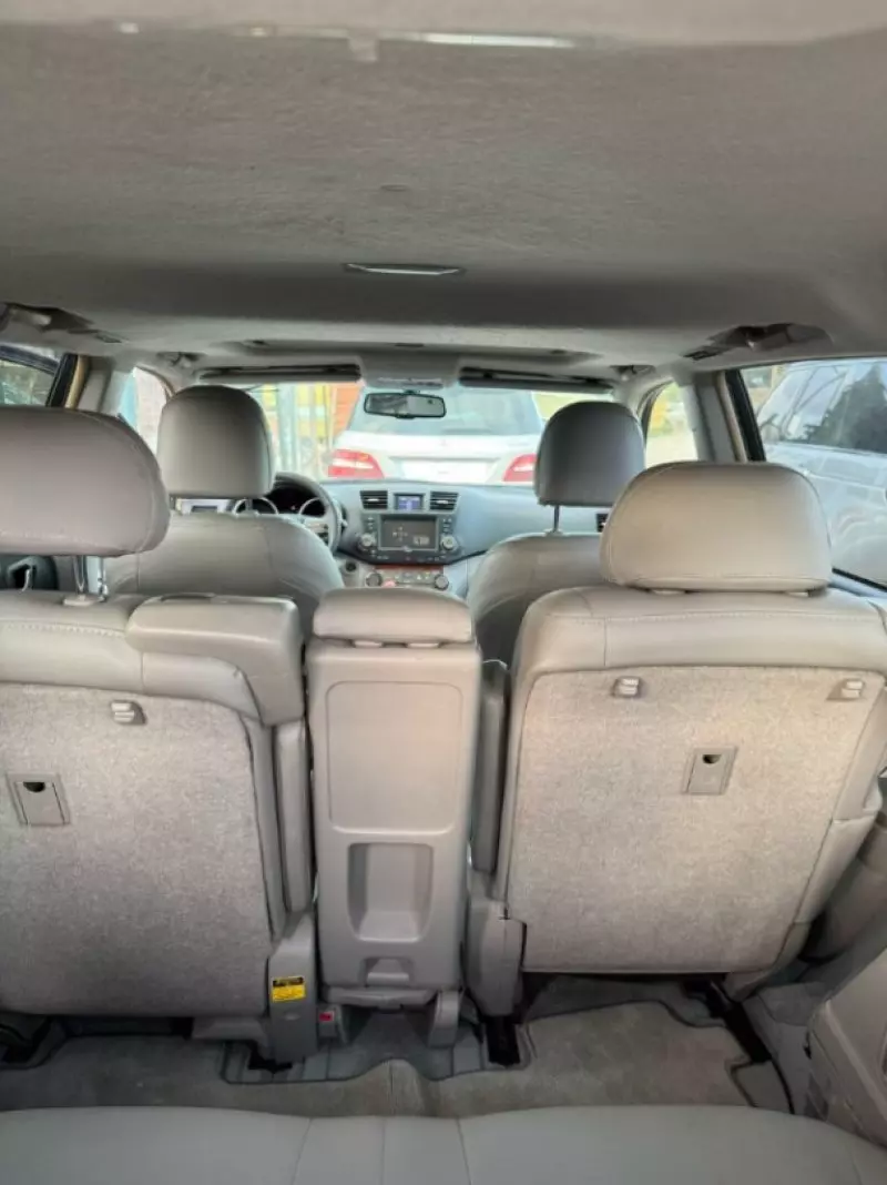 Toyota Highlander   - 2008