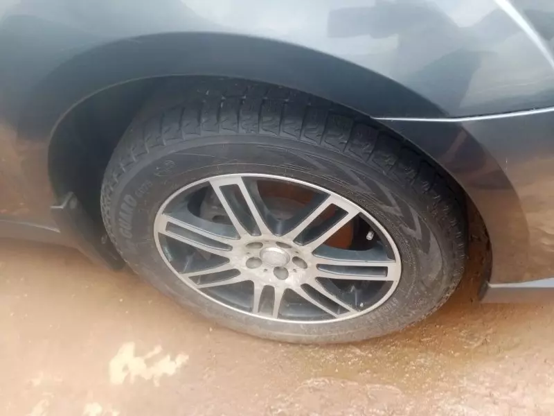 Subaru Outback   - 2012