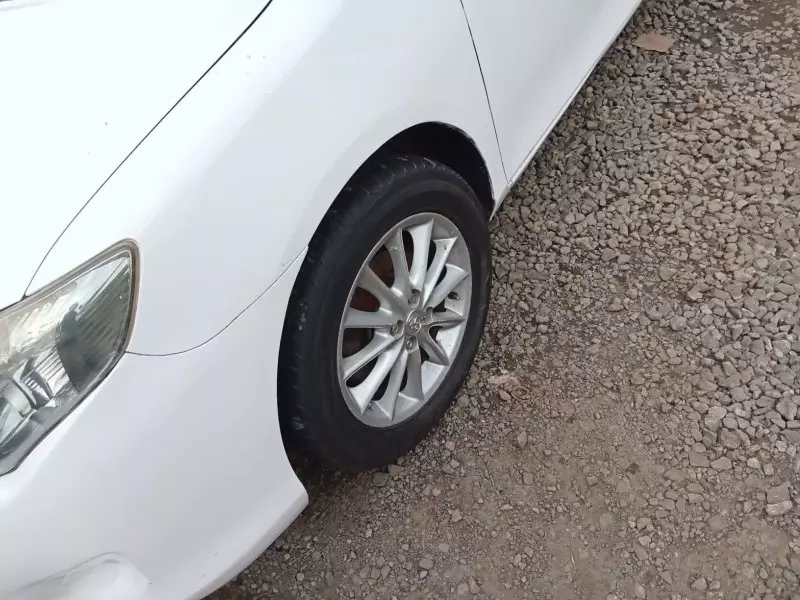 Toyota Fielder    - 2010