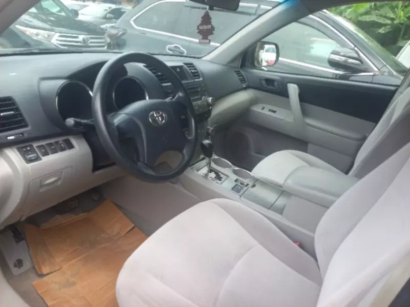 Toyota Highlander   - 2008