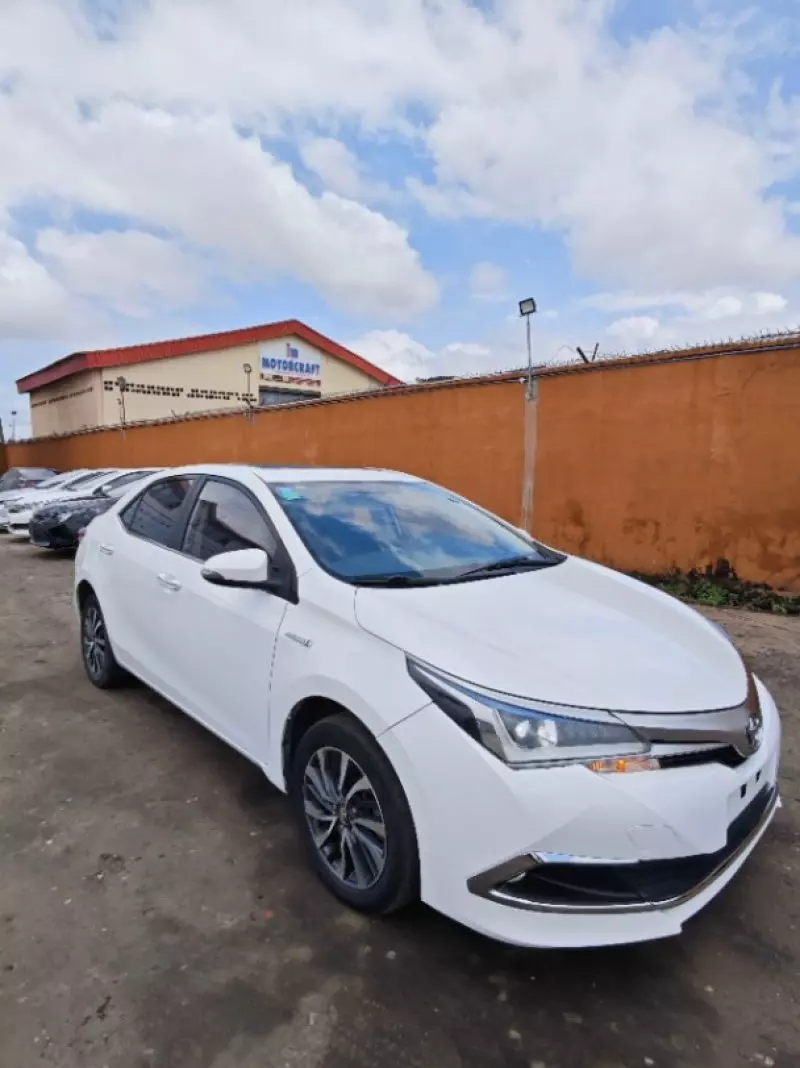 Toyota Corolla   - 2018