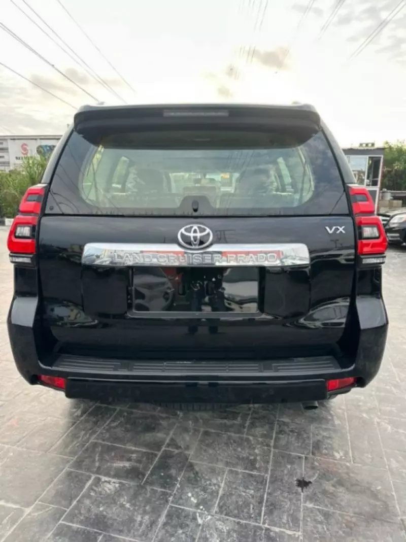 Toyota Landcruiser Prado