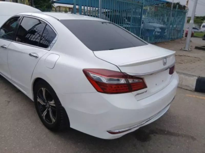 Honda Accord   - 2014