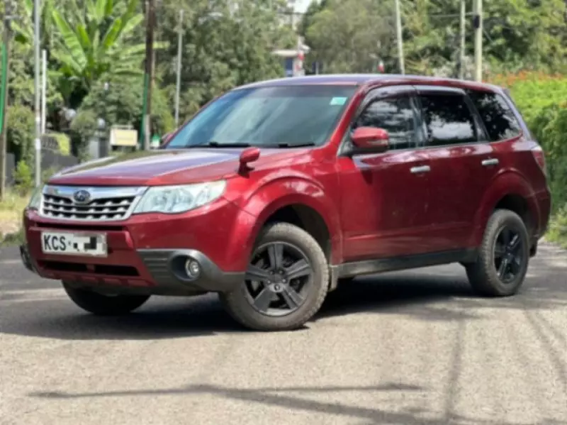 Subaru Forester   - 2011