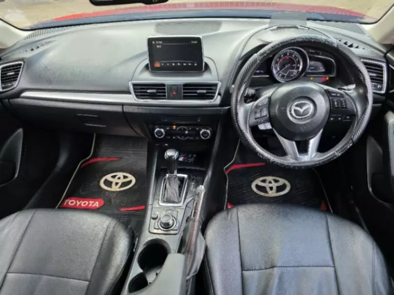 Mazda Axela    - 2016