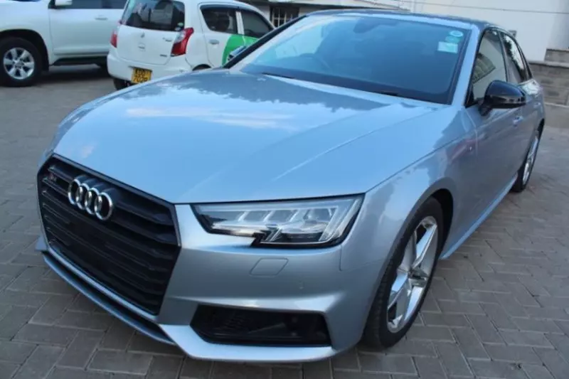 Audi S4   - 2017